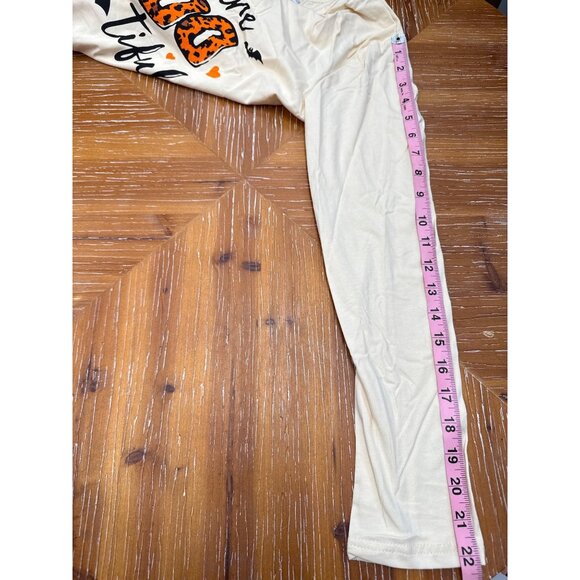 You Are Boo-Tiful Halloween Adult Small Beige & Black Long Sleeve 97% Cotton 3% - Picture 4 of 4
